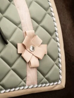 PS Of Sweden Bow Dressage Saddle Pad Thyme -Equestrian Club Bowdressagethyme4