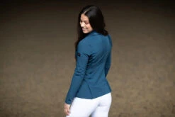 Equestrian Stockholm Select Competition Jacket Blue Meadow -Equestrian Club blue meadow competition show jacket tavlingskavaj turnierjacket wedstrijd jas on3