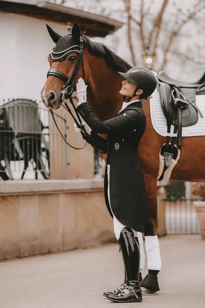 Kentucky Horsewear Sheepskin Short Girth Black/Natural 2 Kentucky Horsewear Sheepskin Short Girth Black/Natural - Image 2