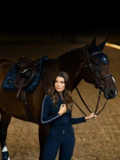 Equestrian Stockholm Jump Saddle Pad Modern Tech Navy -Equestrian Club modern tech navy jumping saddle pad hoppschabrak springschabrack spring zadeldekje on2